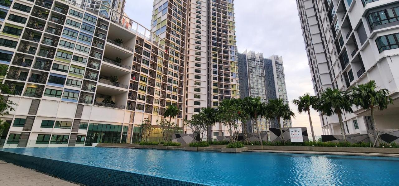 שאה אלאם Anggun I Soho I City Homestay מראה חיצוני תמונה